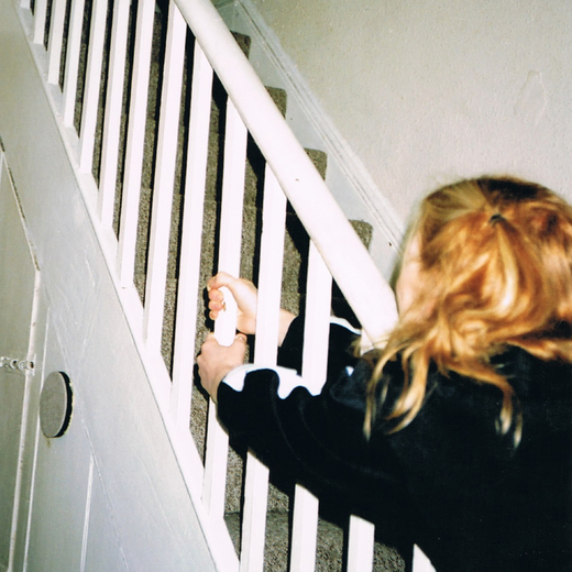Fenne Lily — On Hold (6th April 2018)