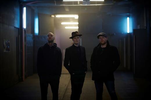 The Fratellis — Half Drunk Under A Full Moon (8th May, 2020)