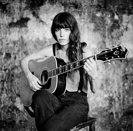 Lou Doillon (Par Mathieu Zazzo, photographer) Lou Doillon (Par Mathieu Zazzo, photographer)