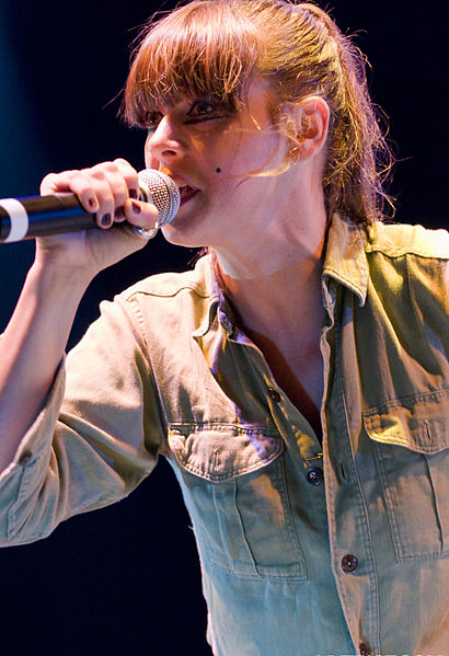 File:Cat Power @ Primavera Sound 2008 2.jpg